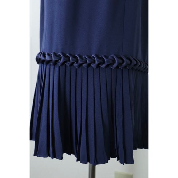 Roland Nivelais Size 6 100% Silk Sheath Cocktail Dress Pleated Hem Navy Blue - Picture 5 of 14